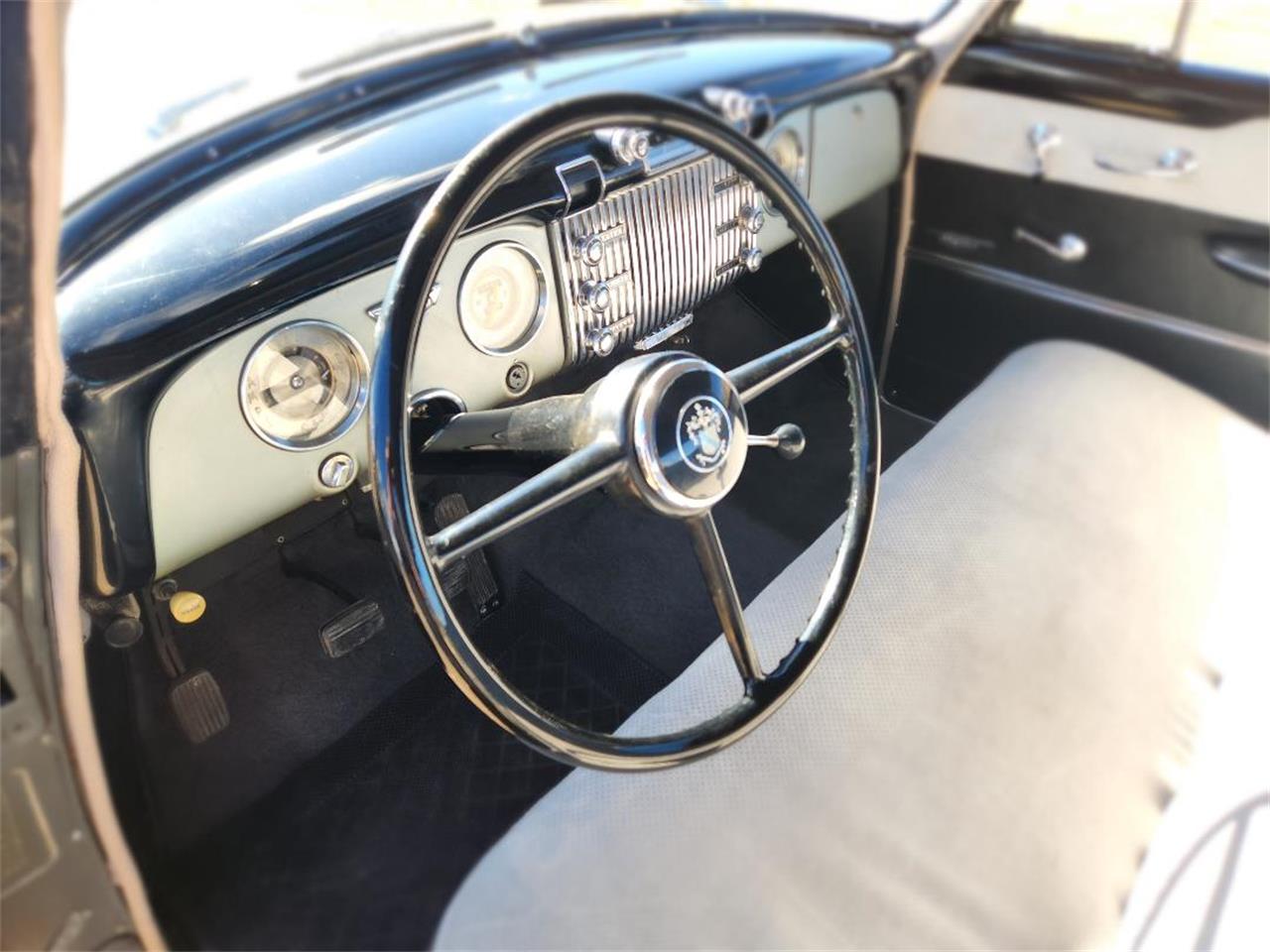 Buick-Special-1953-Grey-with-white-top-Grey-13