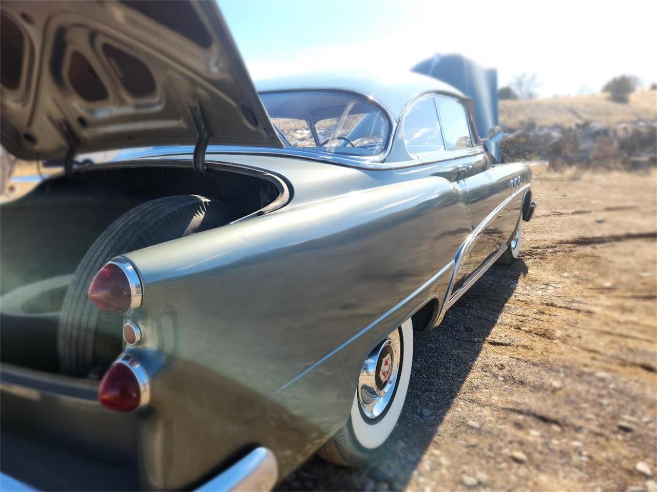 Buick-Special-1953-Grey-with-white-top-Grey-18