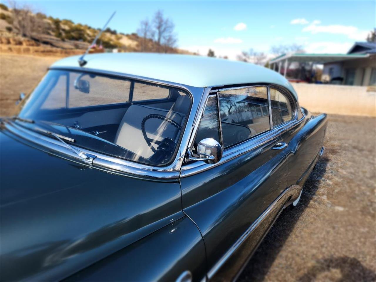 Buick-Special-1953-Grey-with-white-top-Grey-4