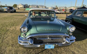 Buick-Special-1955-Green-White-Green-White-2