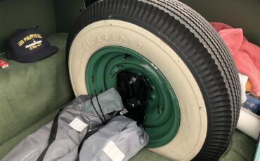 Buick-Special-1955-Green-White-Green-White-37