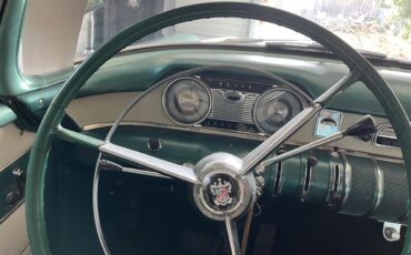 Buick-Special-1955-Green-White-Green-White