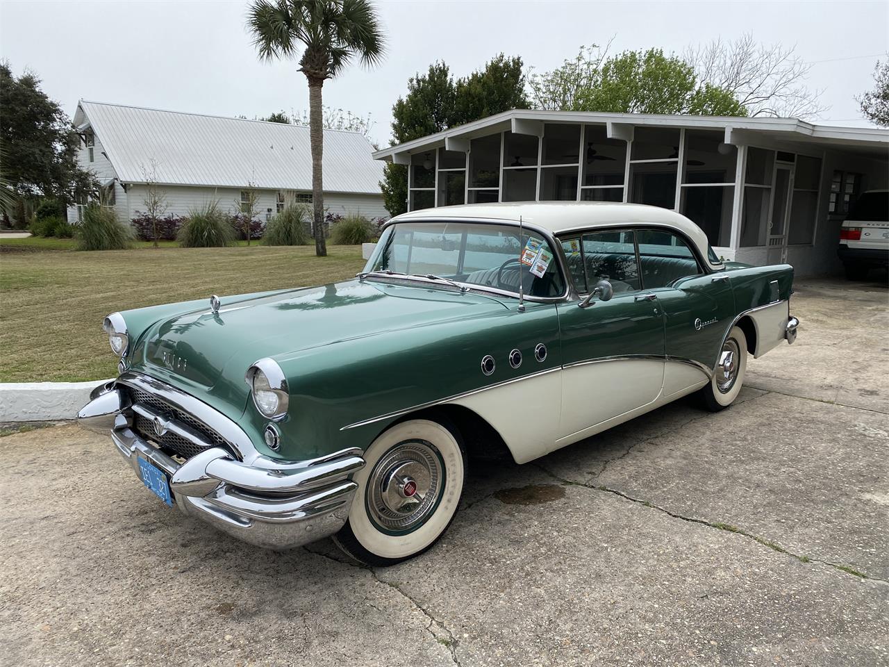 Buick-Special-1955-Green-White-Green-White-47