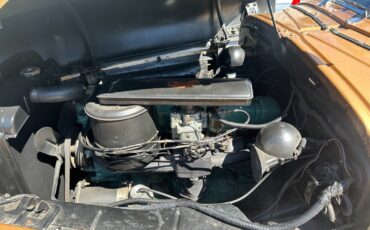 Buick-Special-8-1947-Sedan-11