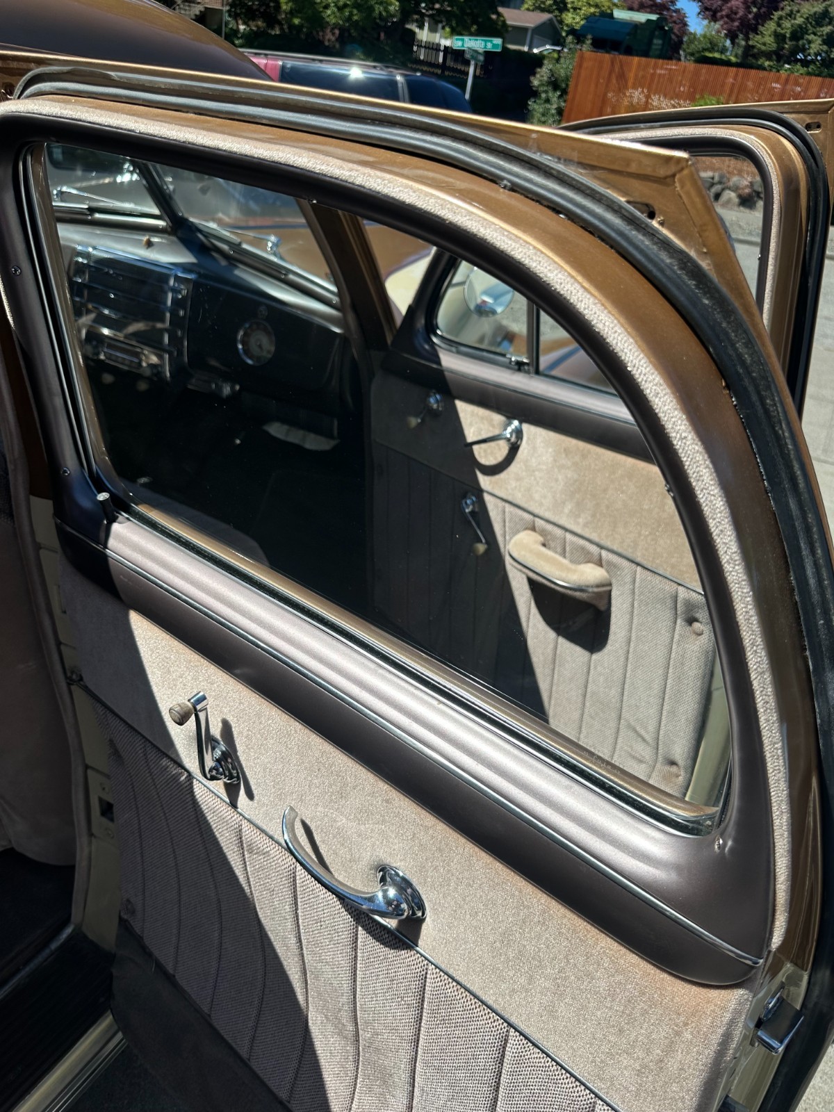 Buick-Special-8-1947-Sedan-7