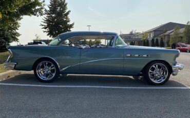 Buick-Special-riviera-1956-Blue-Black-and-white-13