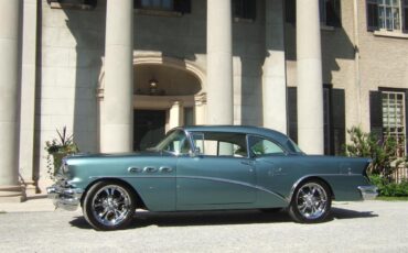 Buick-Special-riviera-1956-Blue-Black-and-white-20