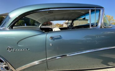 Buick-Special-riviera-1956-Blue-Black-and-white-38