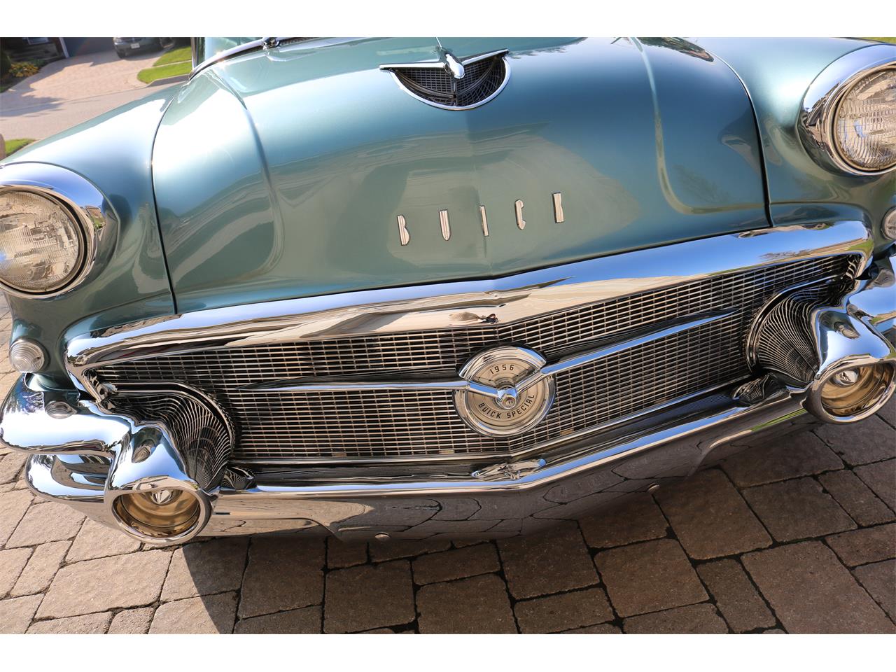 Buick-Special-riviera-1956-Blue-Black-and-white-66