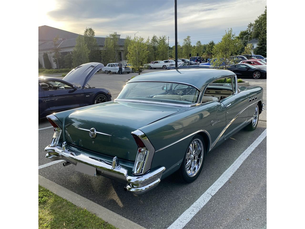 Buick-Special-riviera-1956-Blue-Black-and-white-89