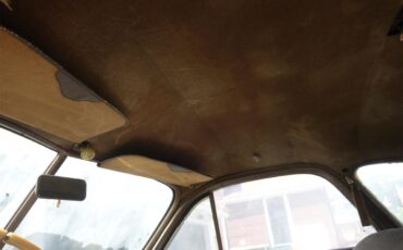 Buick-Super-1941-Black-Tan-21