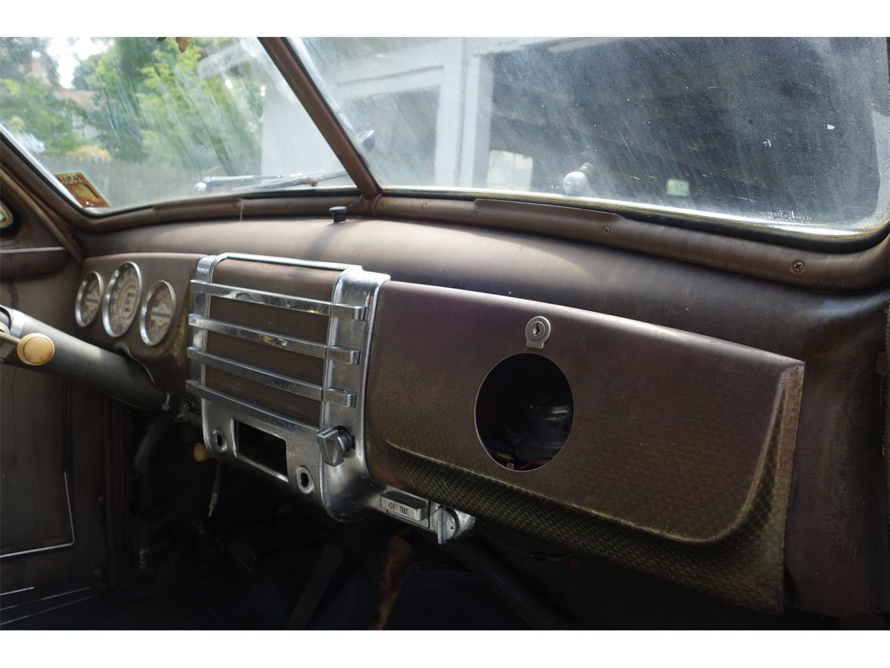 Buick-Super-1941-Black-Tan-3