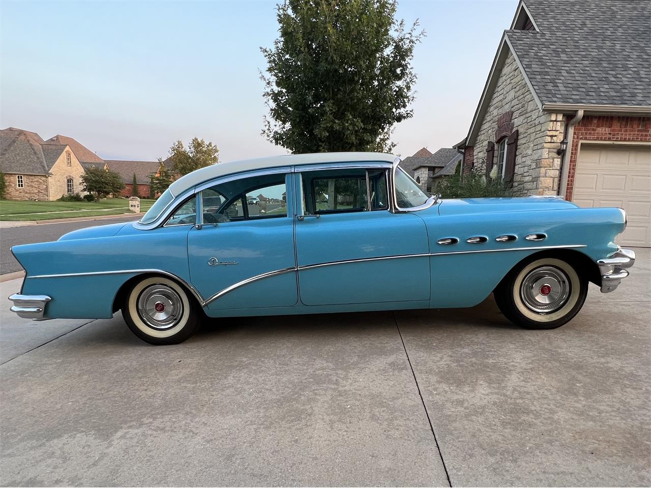 Buick-Super-1956-Light-Blue-and-White-Light-Blue-7
