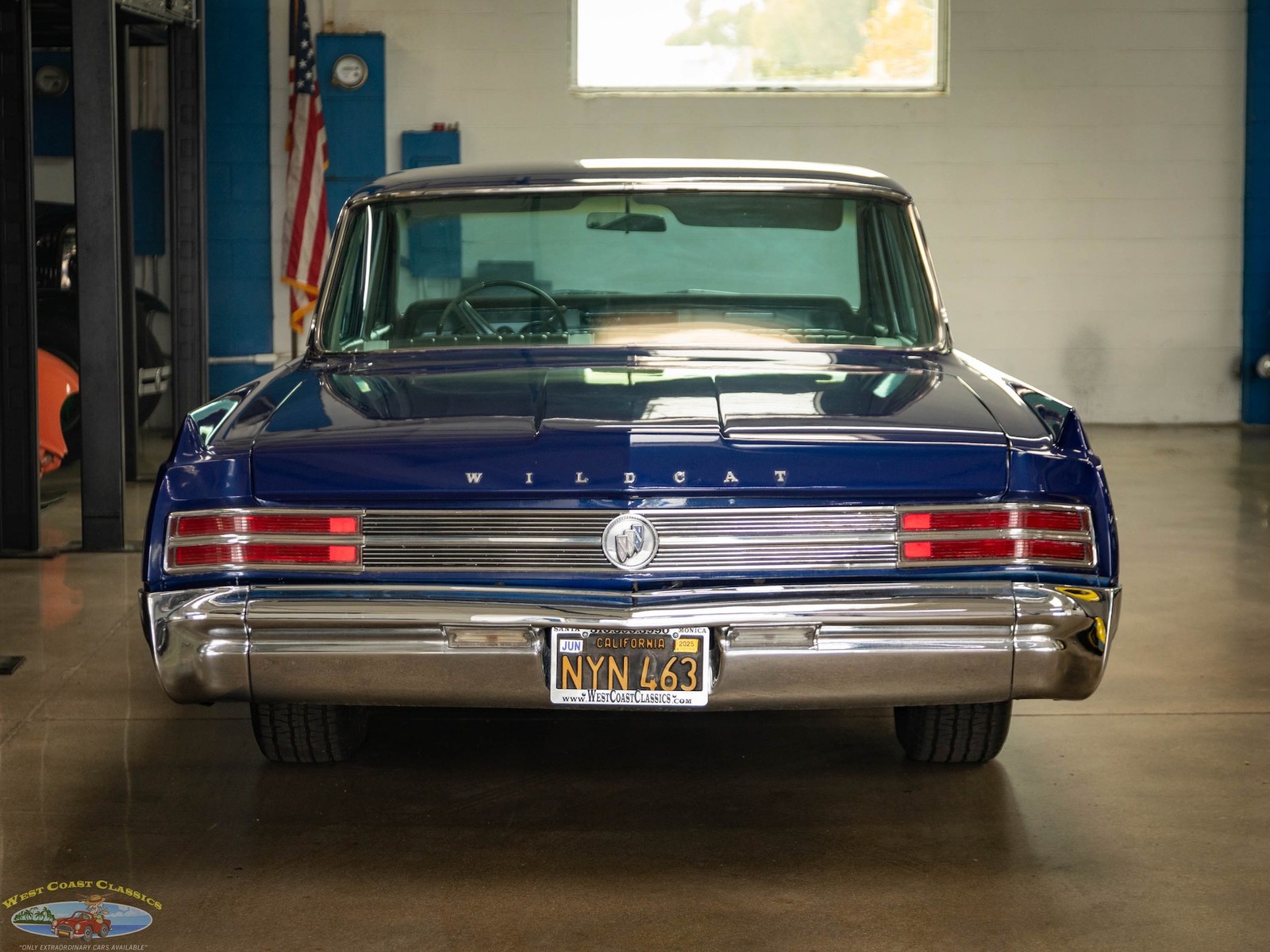 Buick-Wildcat-1964-4-Door-Sedan-12