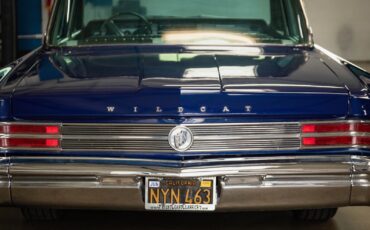 Buick-Wildcat-1964-4-Door-Sedan-14