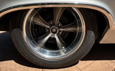 Buick-Wildcat-1965-Silver-Silver-Black-12