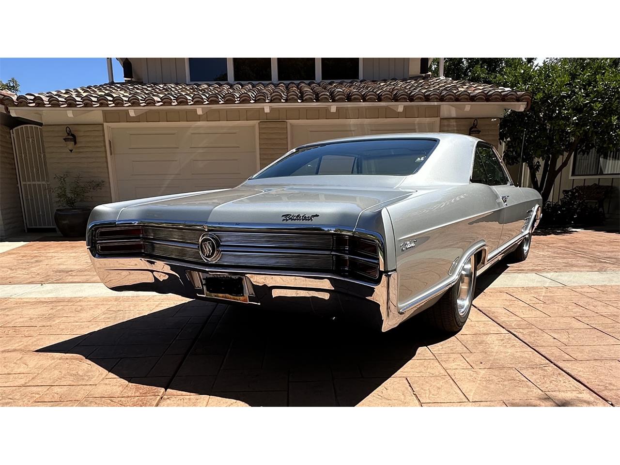 Buick-Wildcat-1965-Silver-Silver-Black-21