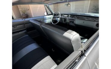 Buick-Wildcat-1965-Silver-Silver-Black-47