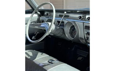 Buick-Wildcat-1965-Silver-Silver-Black-9