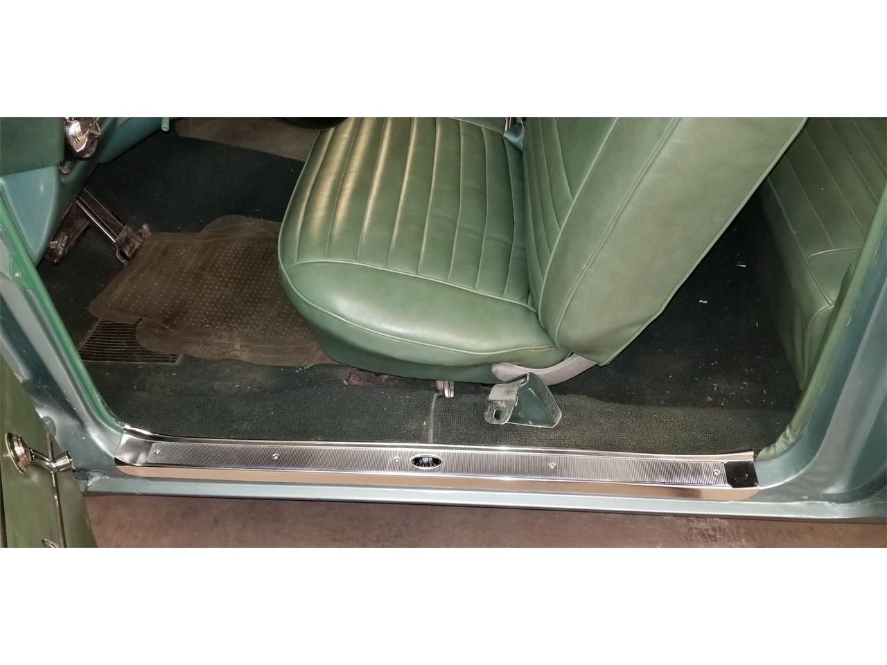 Buick-Wildcat-1966-Foam-Green-Green-10