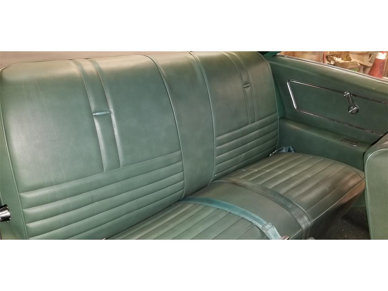Buick-Wildcat-1966-Foam-Green-Green-13