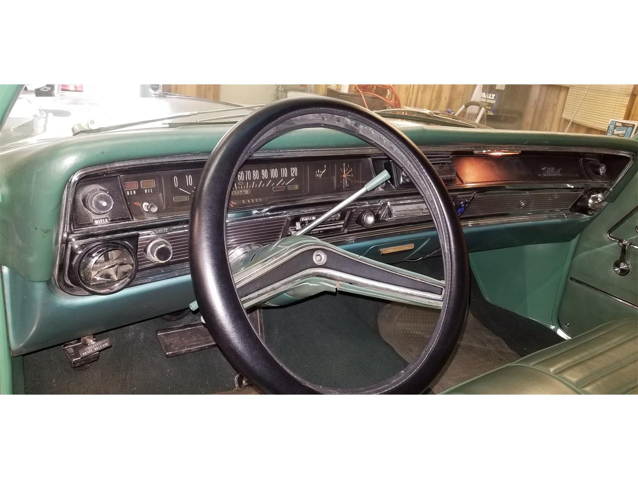Buick-Wildcat-1966-Foam-Green-Green-4