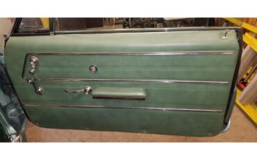 Buick-Wildcat-1966-Foam-Green-Green-9