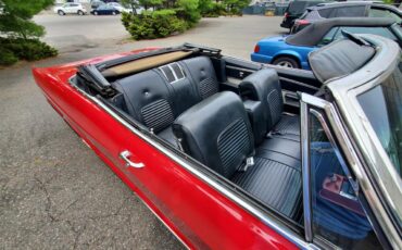 Buick-Wildcat-1966-Red-Black-4