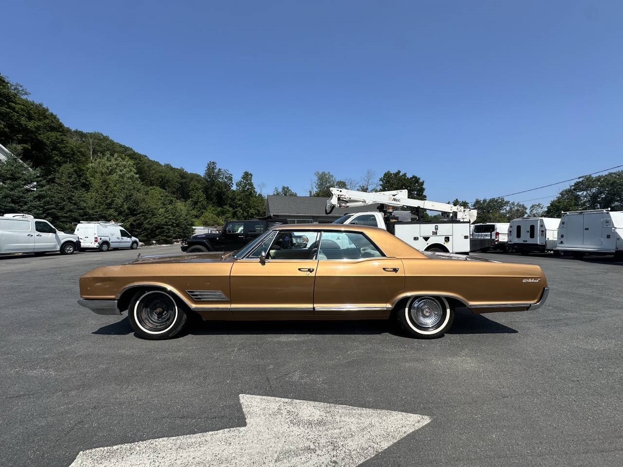 Buick-Wildcat-1966-Sedan-3