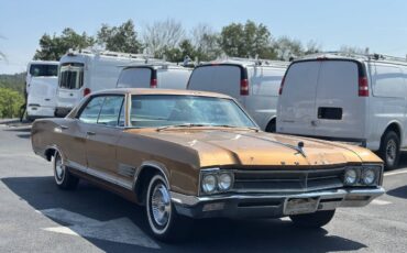 Buick-Wildcat-1966-Sedan-5
