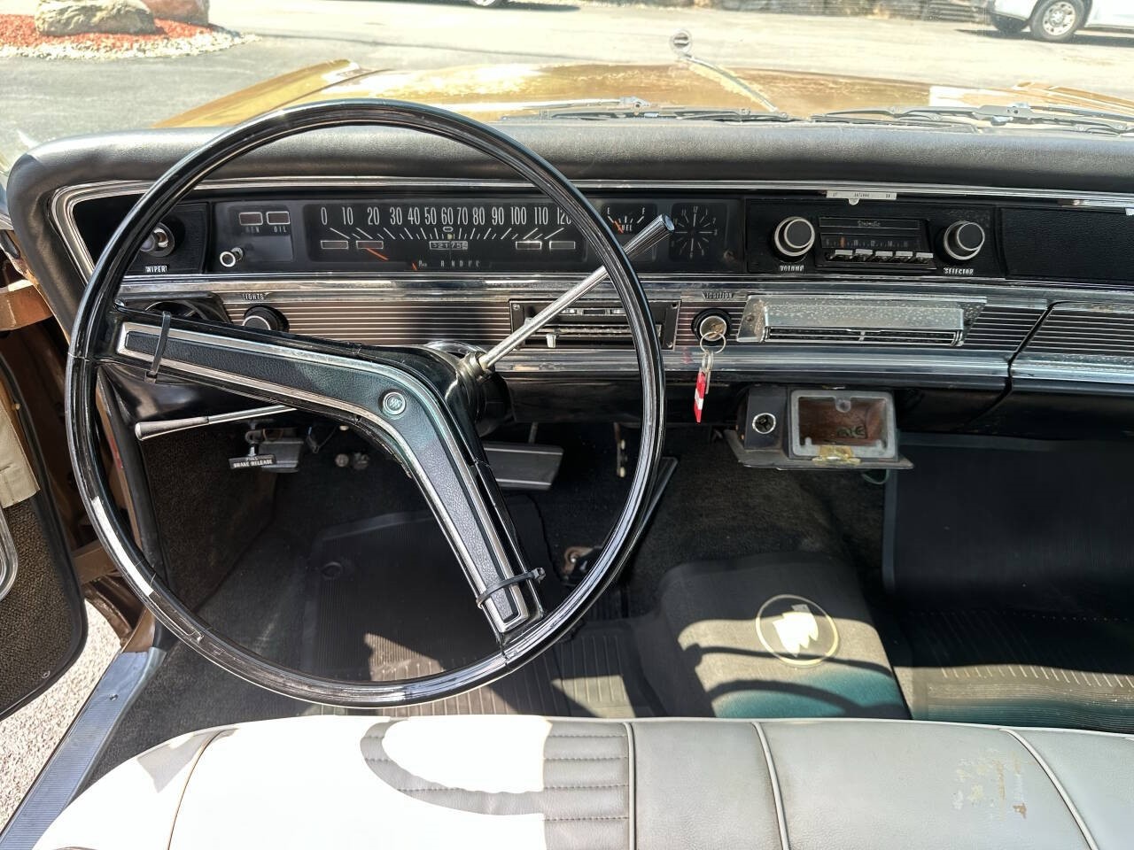 Buick-Wildcat-1966-Sedan-8