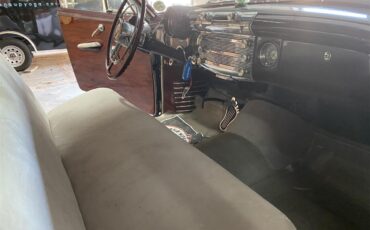 Buick-Woody-wagon-1952-silver-graywood-14