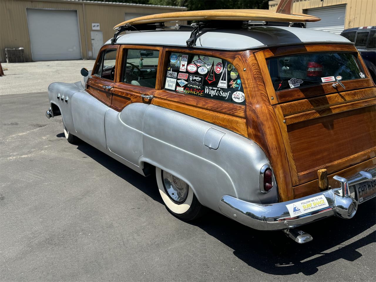 Buick-Woody-wagon-1952-silver-graywood-7