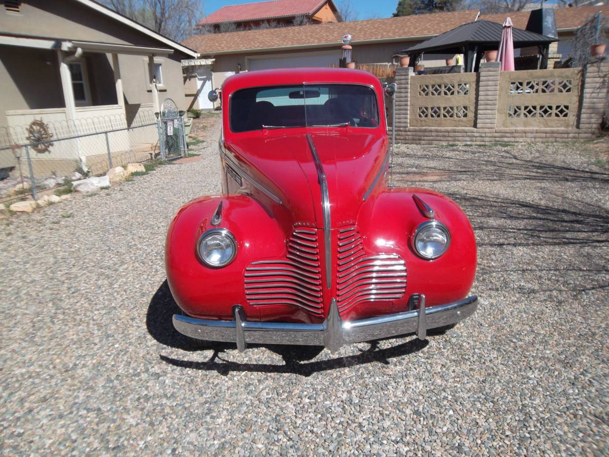 Buick-business-coupe-1940-red-3