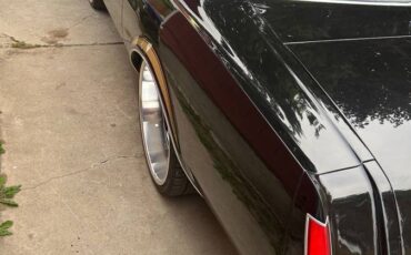 Buick-century-1976-black-11