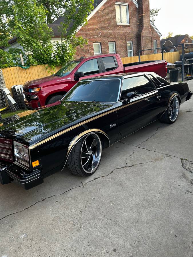 Buick-century-1976-black-17