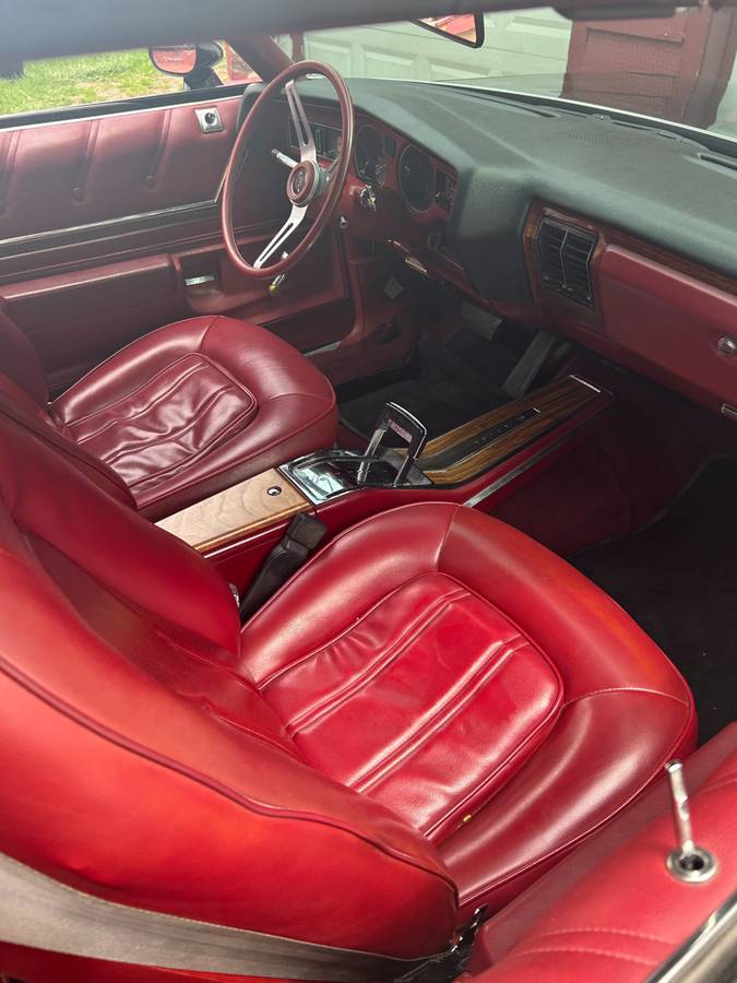 Buick-century-1976-black-22