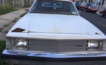 Buick-century-1978-white-5