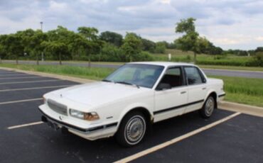 Buick-century-1989-white-3