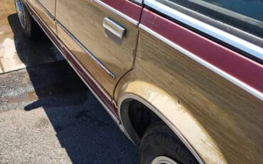 Buick-century-1992-red-13