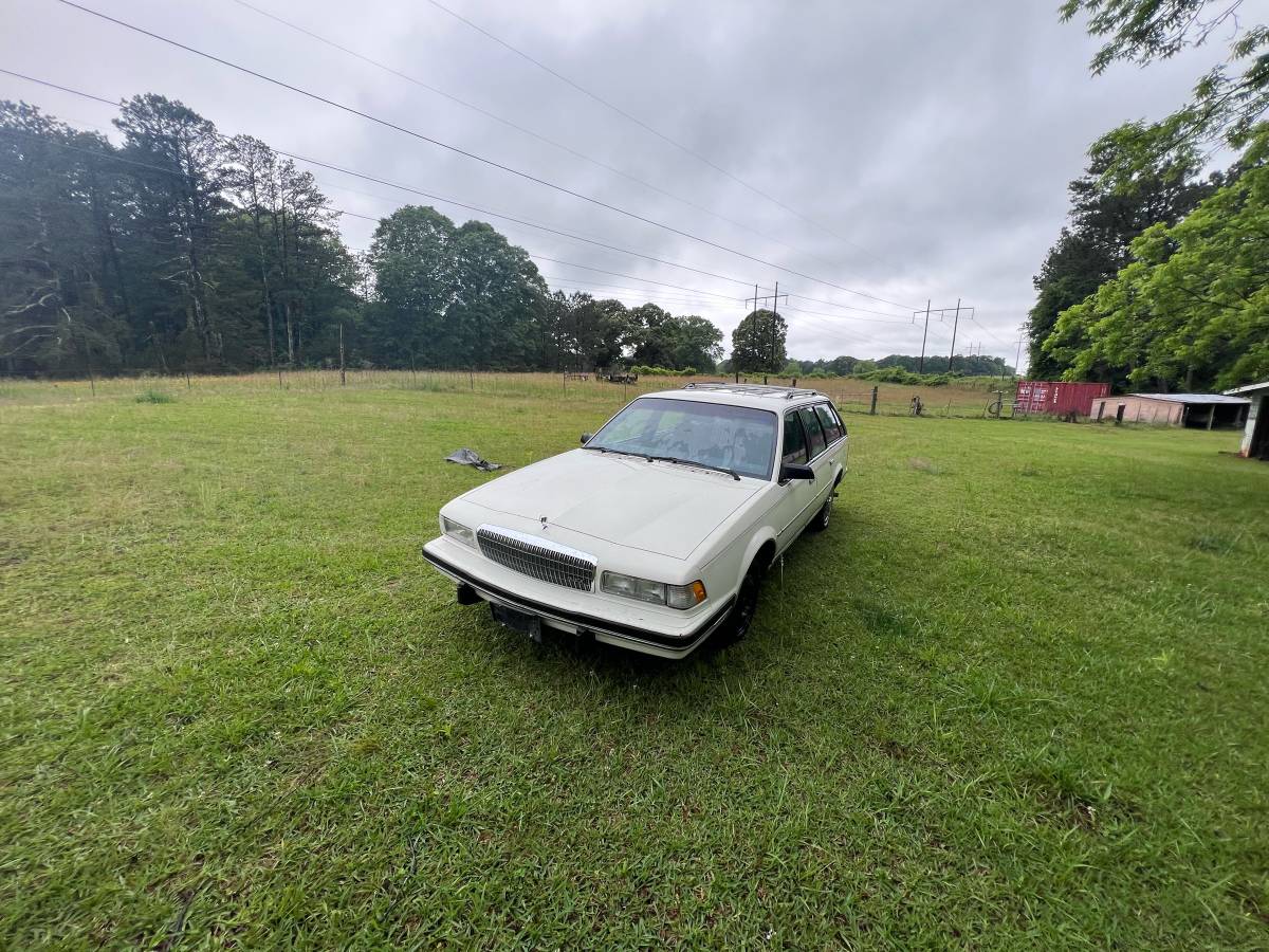 Buick-century-1992-white-12