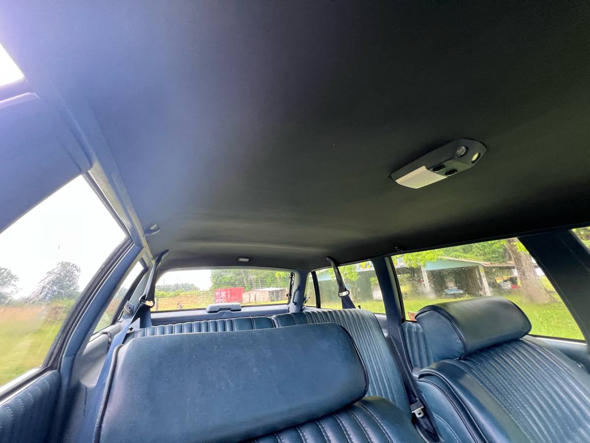Buick-century-1992-white-3