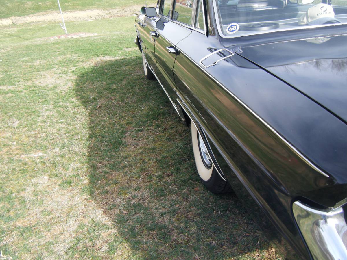 Buick-electra-1961-black-1