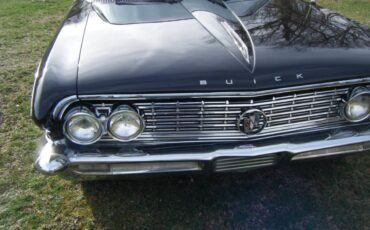 Buick-electra-1961-black-11