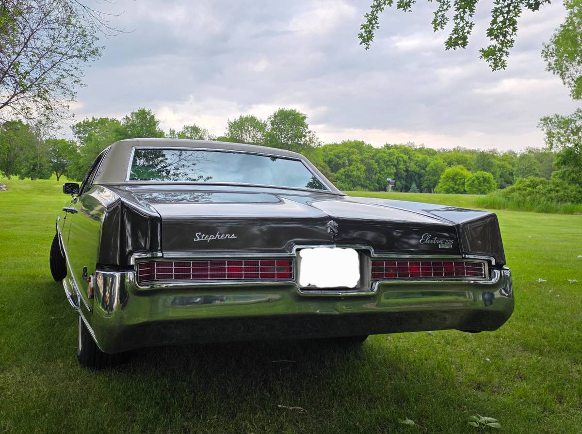 Buick-electra-1969-brown-4