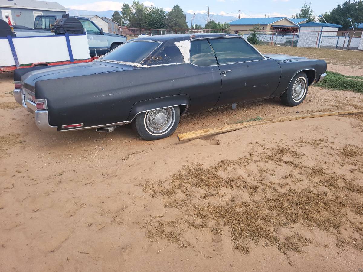 Buick-electra-1971-black-2