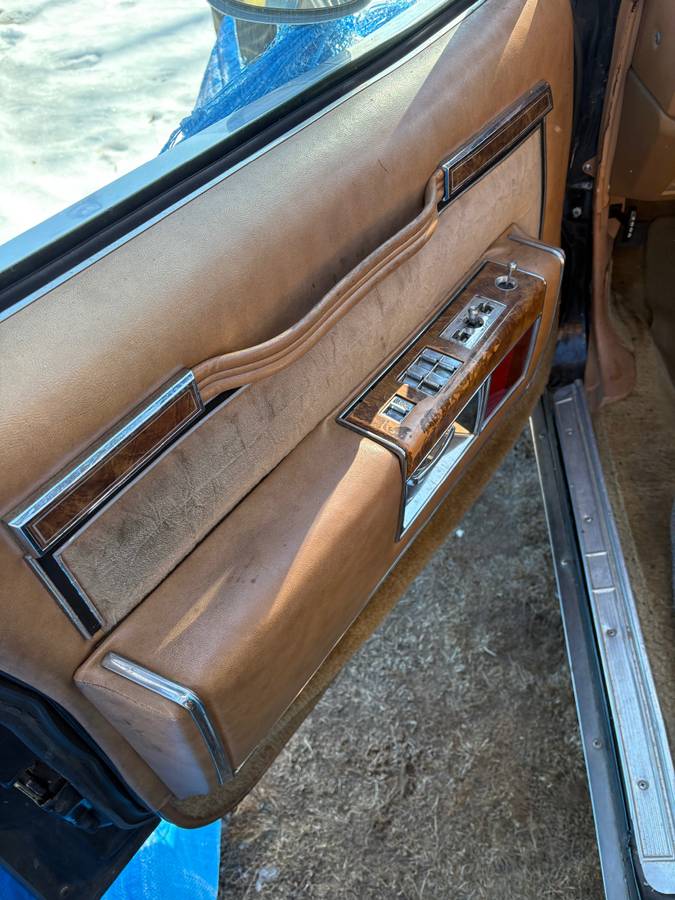 Buick-electra-1979-black-5