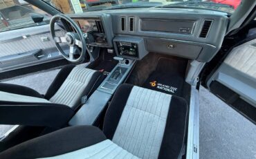 Buick-grand-national-1987-12