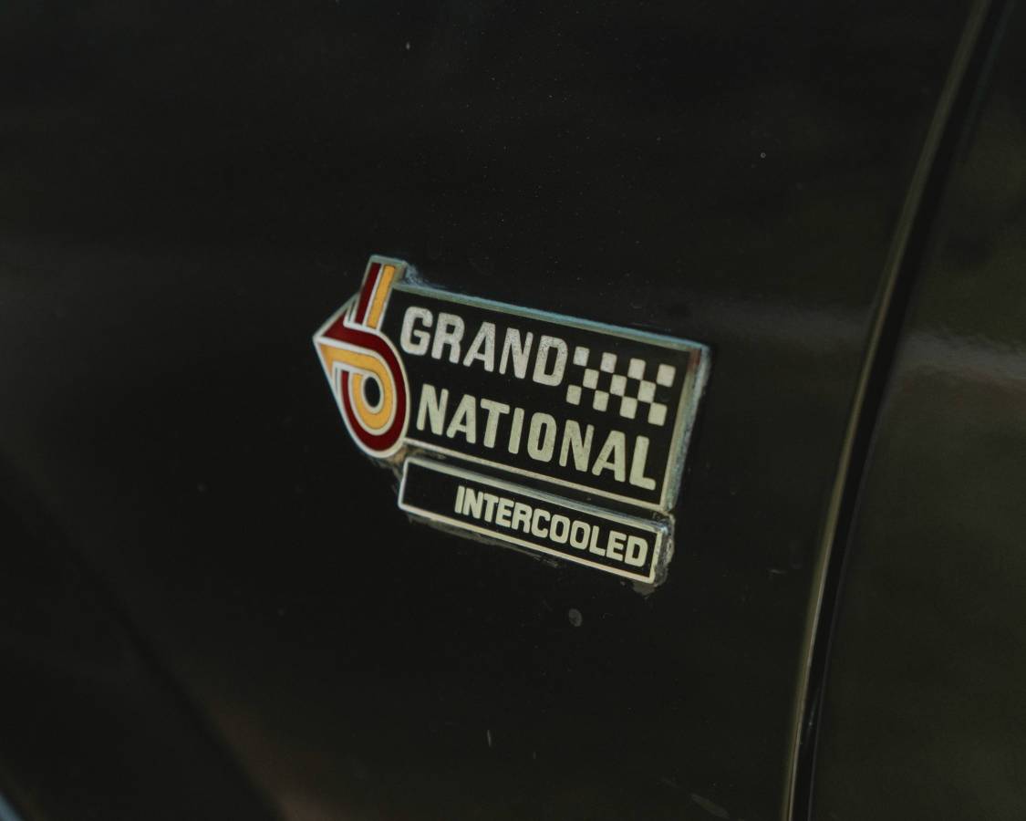 Buick-grand-national-1987-black-1