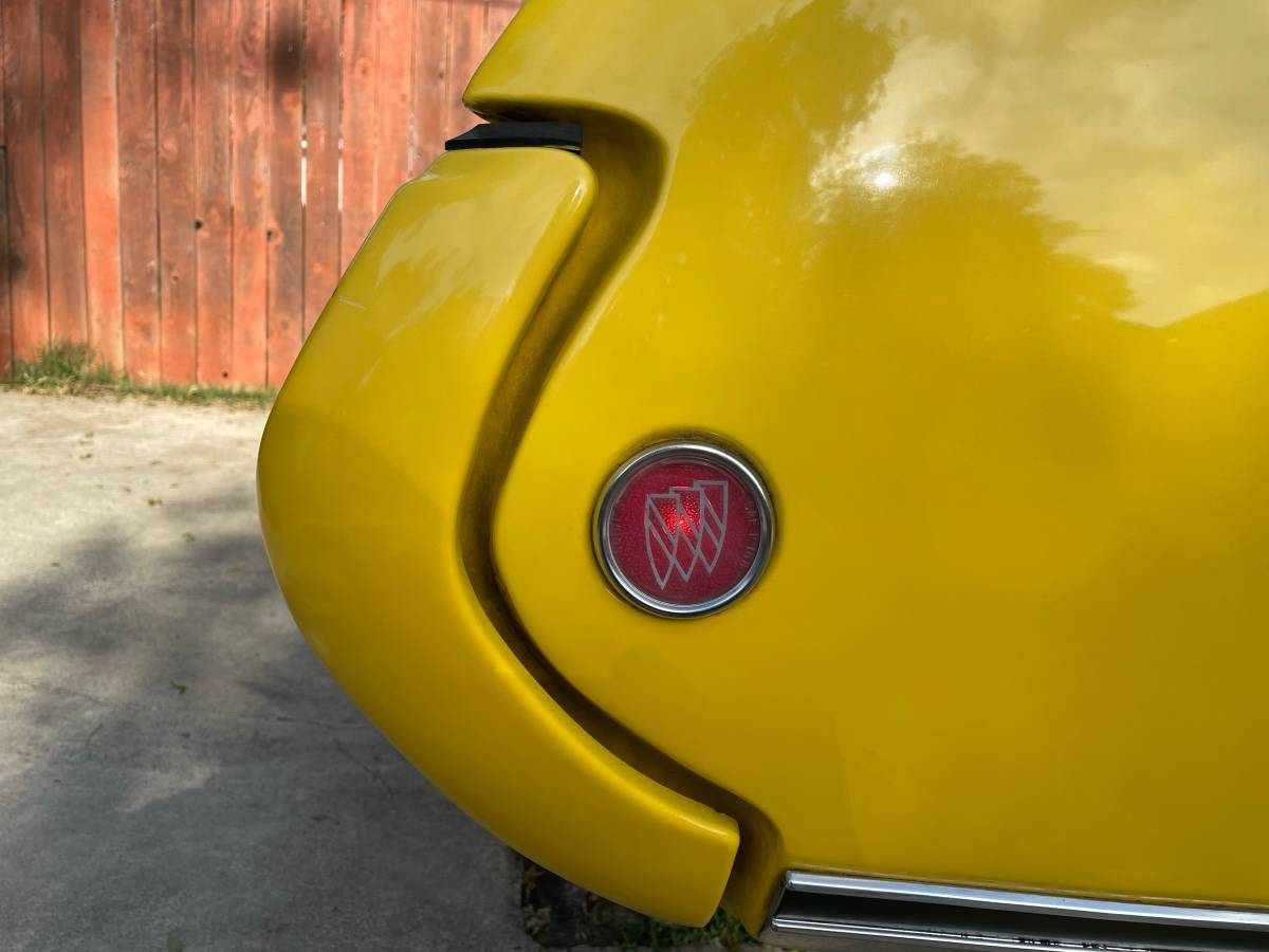 Buick-gravier-1968-yellow-15